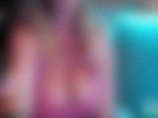 JennaDeluxe MILF webcam performer live streaming