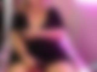 Live cam show with JennaDeluxe - Blonde Hair Middle Aged on fapnchat