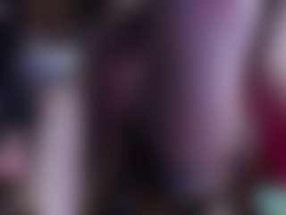 JennaDeluxe MILF webcam performer live streaming