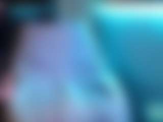 JennaDeluxe MILF webcam performer live streaming