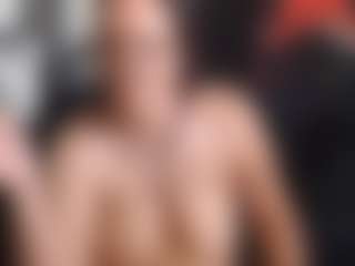 Live cam show with lexicakess - Big Tits on CamClone