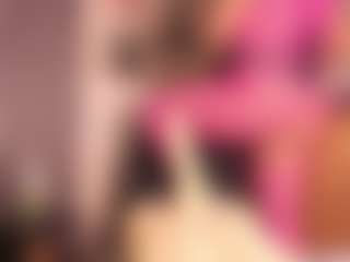 Live cam show with Gianella-Cox - Blonde Hair on Camsoda Late Night