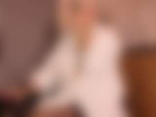 Live cam show with Gianella-Cox - Ride Torso on Nude Chat * 1 On 1 Webcam Sex * Live Cam Show