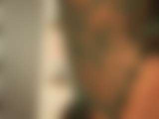 Gianella-Cox MILF webcam performer live streaming