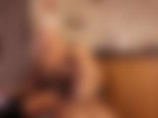 Live cam show with Gianella-Cox - Smoke Mature on Camsoda
