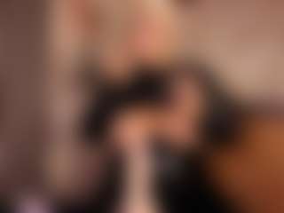 Gianella-Cox MILF webcam performer live streaming