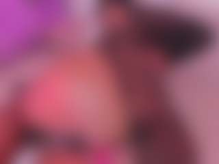 BellaGrey's Live Sex Cam Show