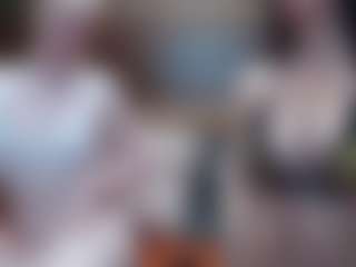 Live cam show with HollyWhites - Dildo on Stripli.com