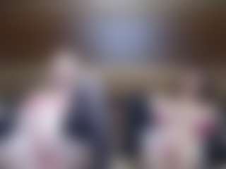 Live cam show with HollyWhites - Deepthroat on WildCum