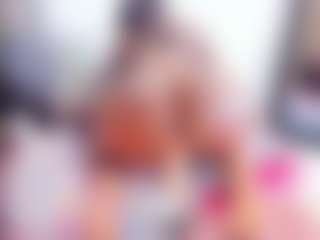 Laura Saenz's Live Sex Cam Show