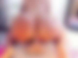 Laura Saenz's Live Sex Cam Show