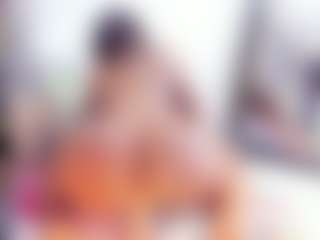 Laura Saenz's Live Sex Cam Show