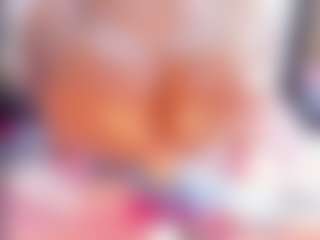 Laura Saenz's Live Sex Cam Show