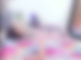 Laura Saenz's Live Sex Cam Show