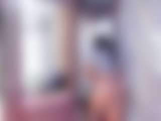Laura Saenz's Live Sex Cam Show