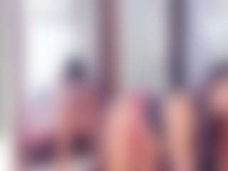Laura Saenz's Live Sex Cam Show