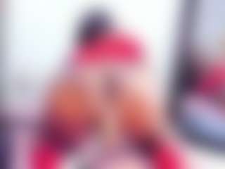 Laura Saenz's Live Sex Cam Show