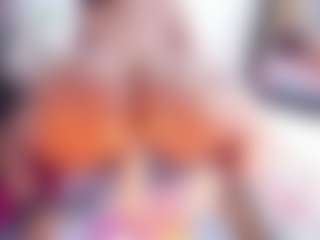 Laura Saenz's Live Sex Cam Show
