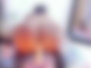 Laura Saenz's Live Sex Cam Show