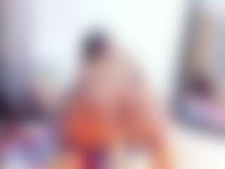 Laura Saenz's Live Sex Cam Show