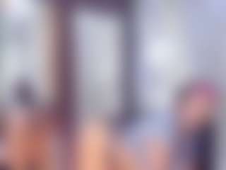 Laura Saenz's Live Sex Cam Show