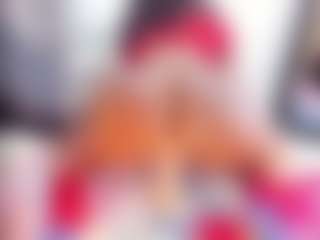 Laura Saenz's Live Sex Cam Show