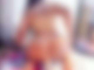 Laura Saenz's Live Sex Cam Show