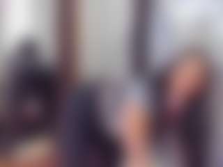 Laura Saenz's Live Sex Cam Show