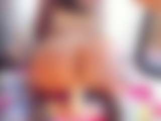 Laura Saenz's Live Sex Cam Show