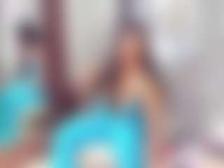 Laura Saenz's Live Sex Cam Show