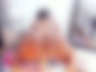 Laura Saenz's Live Sex Cam Show