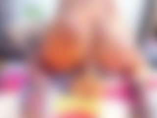 Laura Saenz's Live Sex Cam Show