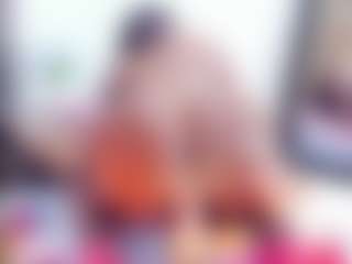 Laura Saenz's Live Sex Cam Show
