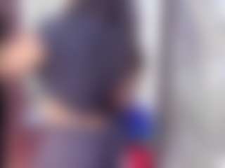 Laura Saenz's Live Sex Cam Show
