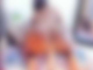 Laura Saenz's Live Sex Cam Show