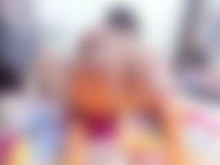 Laura Saenz's Live Sex Cam Show