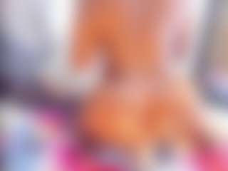 Laura Saenz's Live Sex Cam Show