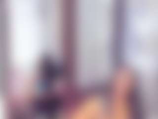 Laura Saenz's Live Sex Cam Show