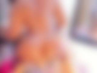 Laura Saenz's Live Sex Cam Show
