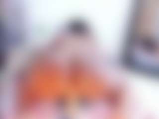 Laura Saenz's Live Sex Cam Show