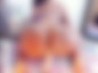 Laura Saenz's Live Sex Cam Show