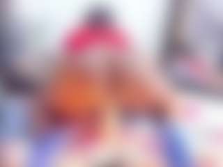 Laura Saenz's Live Sex Cam Show