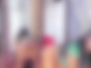 Laura Saenz's Live Sex Cam Show