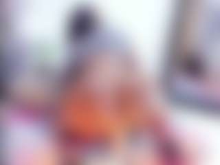 Laura Saenz's Live Sex Cam Show