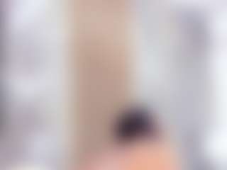 Laura Saenz's Live Sex Cam Show