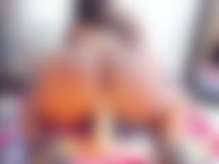 Laura Saenz's Live Sex Cam Show