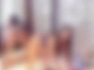 Laura Saenz's Live Sex Cam Show