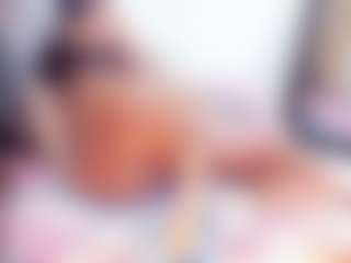Laura Saenz's Live Sex Cam Show