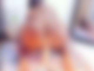 Laura Saenz's Live Sex Cam Show