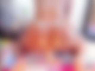 Laura Saenz's Live Sex Cam Show